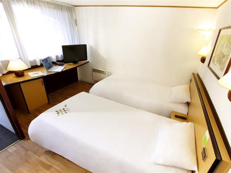 Greet Hotel Chatellerault Ngoại thất bức ảnh