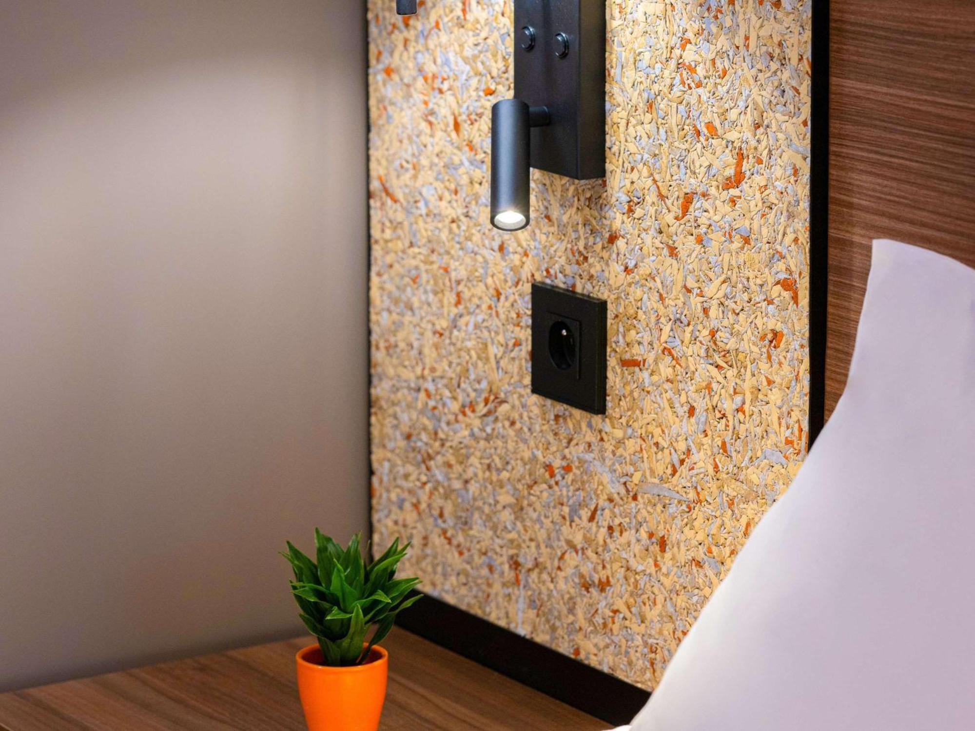 Greet Hotel Chatellerault Ngoại thất bức ảnh